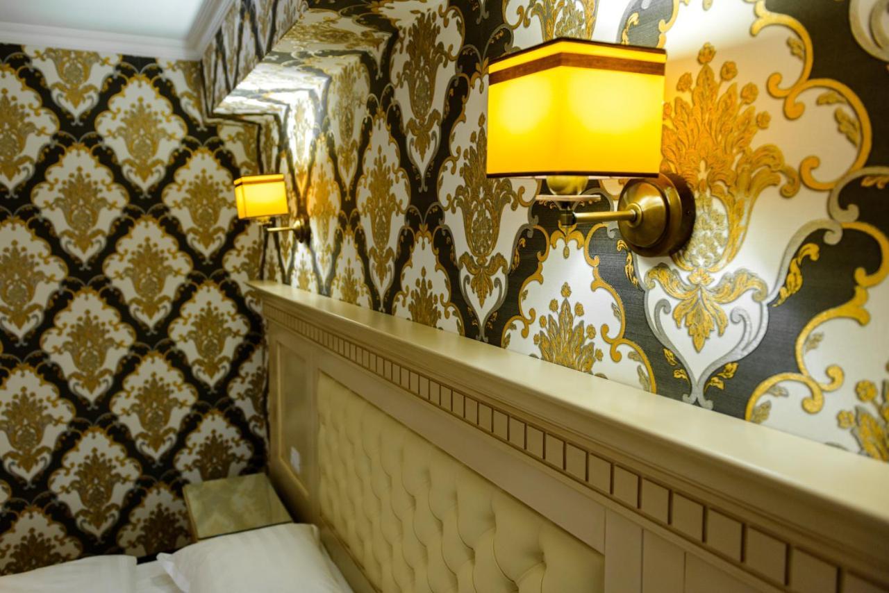 Little Orient Hotel Braila Ngoại thất bức ảnh